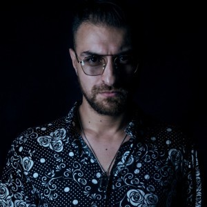 Mona Mona by Mezyane