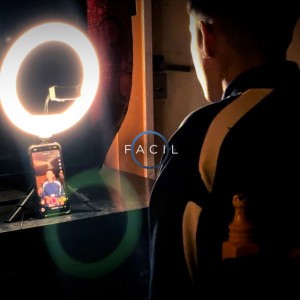 FÁCIL