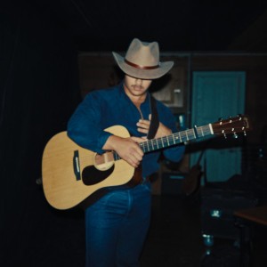 Hånd i hånd by Tobias Sten