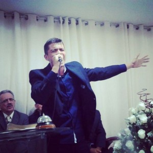 Vou Deixar na Cruz