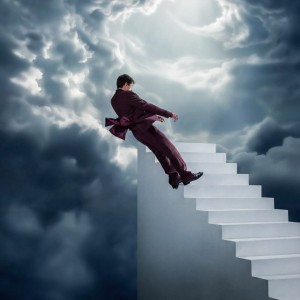 uomo che cade by Tredici Pietro