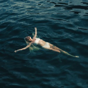 COSITA LINDA by ELENA ROSE & Justin Quiles