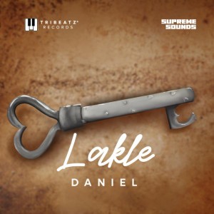 Lakle by Daniel Francourt